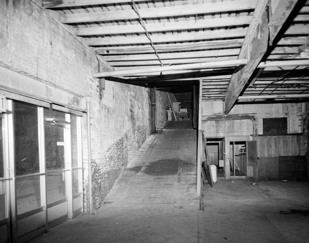 Historic Photo : Gordon Military Store & Pawnshop, 593-595 Broad Street, Augusta, Richmond County, GA 1 Photograph