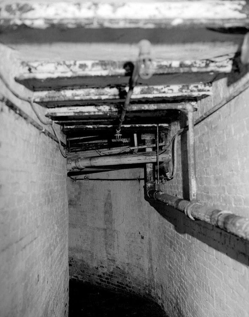 Historic Photo : Triangle Building, 1333 Warren Avenue & 1300 Broadway, Columbus, Muscogee County, GA 4 Photograph