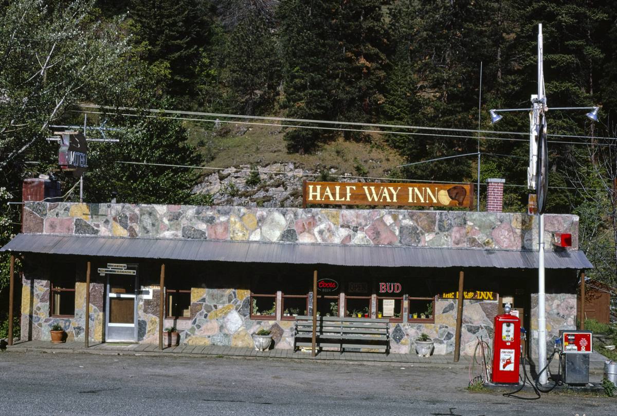 Historic Photo : 1980 Half Way Inn, Route 95, New Meadows, Idaho | Margolies | Roadside America Collection | Vintage Wall Art :