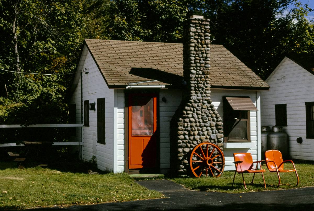 Historic Photo : 1995 Pemi Motor Court, one cabin, Route 3, North Woodstock, New Hampshire | Margolies | Roadside America Collection | Vintage Wall Art :