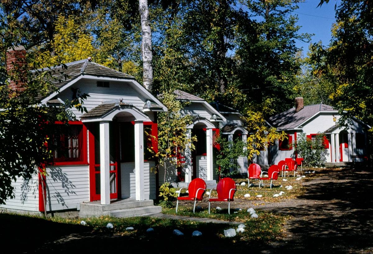 Historic Photo : 1980 Fairyland Cottages, diagonal view, W. Lake Lane, Detroit Lakes, Minnesota | Margolies | Roadside America Collection | Vintage Wall Art :