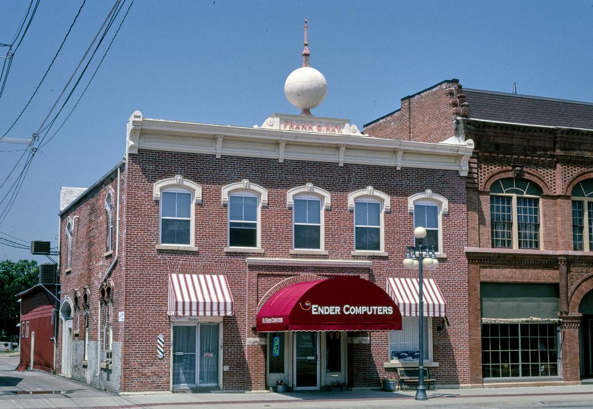 Historic Photo : 2003 Frank G. Bay Building, horizontal view, 1st Avenue, Vinton, Iowa | Margolies | Roadside America Collection | Vintage Wall Art :