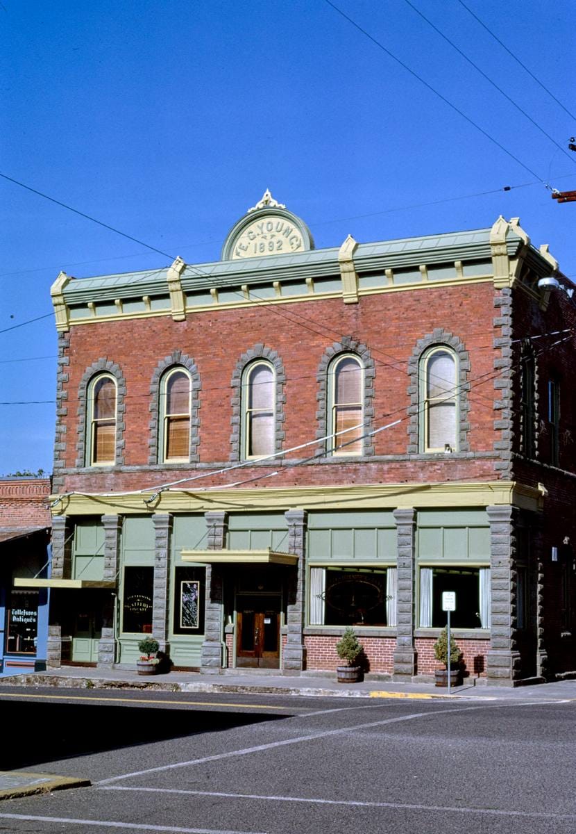Historic Photo : 1987 First Interstate Bank, Locust Street, Oakland, Oregon | Margolies | Roadside America Collection | Vintage Wall Art :