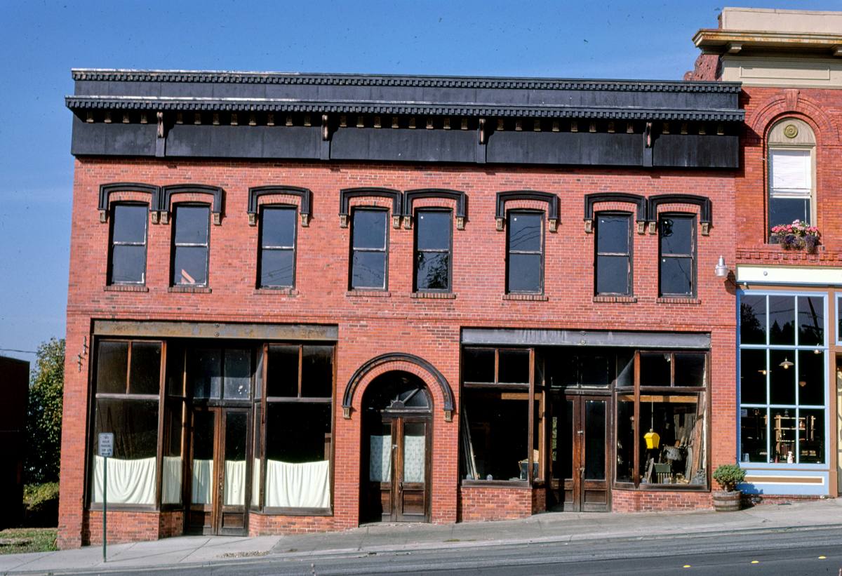 Historic Photo : 1987 Commercial building, Harris Street, Bellingham, Washington | Margolies | Roadside America Collection | Vintage Wall Art :