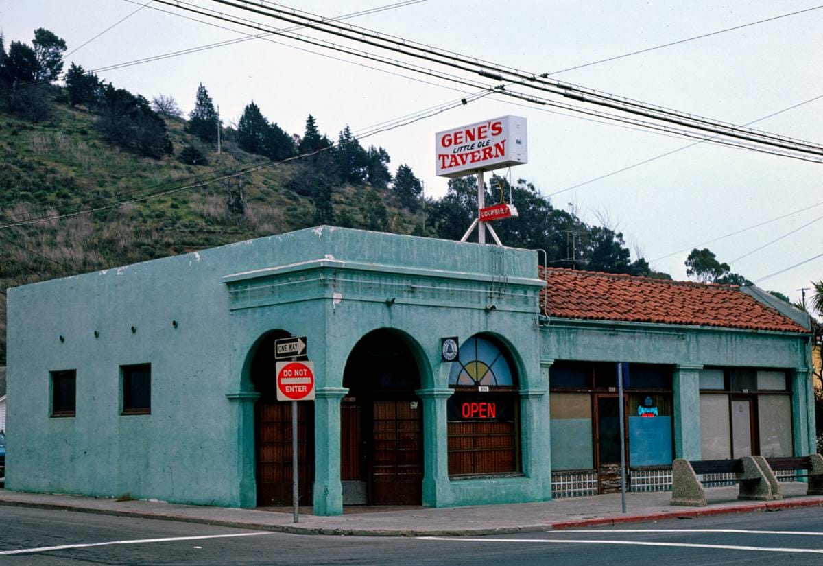 Historic Photo : 1976 Gene's Little Ole Tavern, Ventura, California | Margolies | Roadside America Collection | Vintage Wall Art :