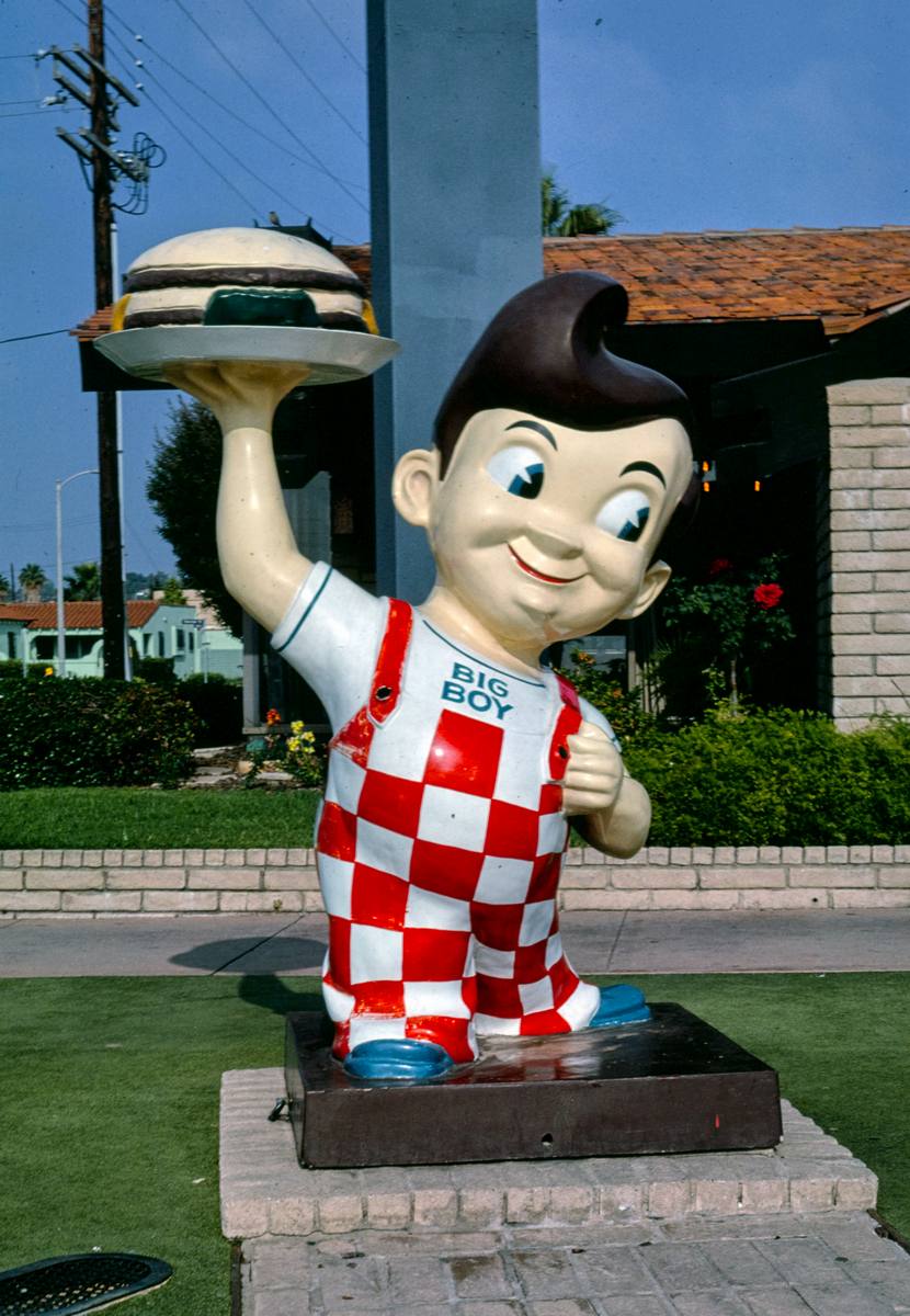 Historic Photo : 1981 Bob's Big Boy statue sign, La Cienega Boulevard, Los Angeles, California | Margolies | Roadside America Collection | Vintage Wall Art :
