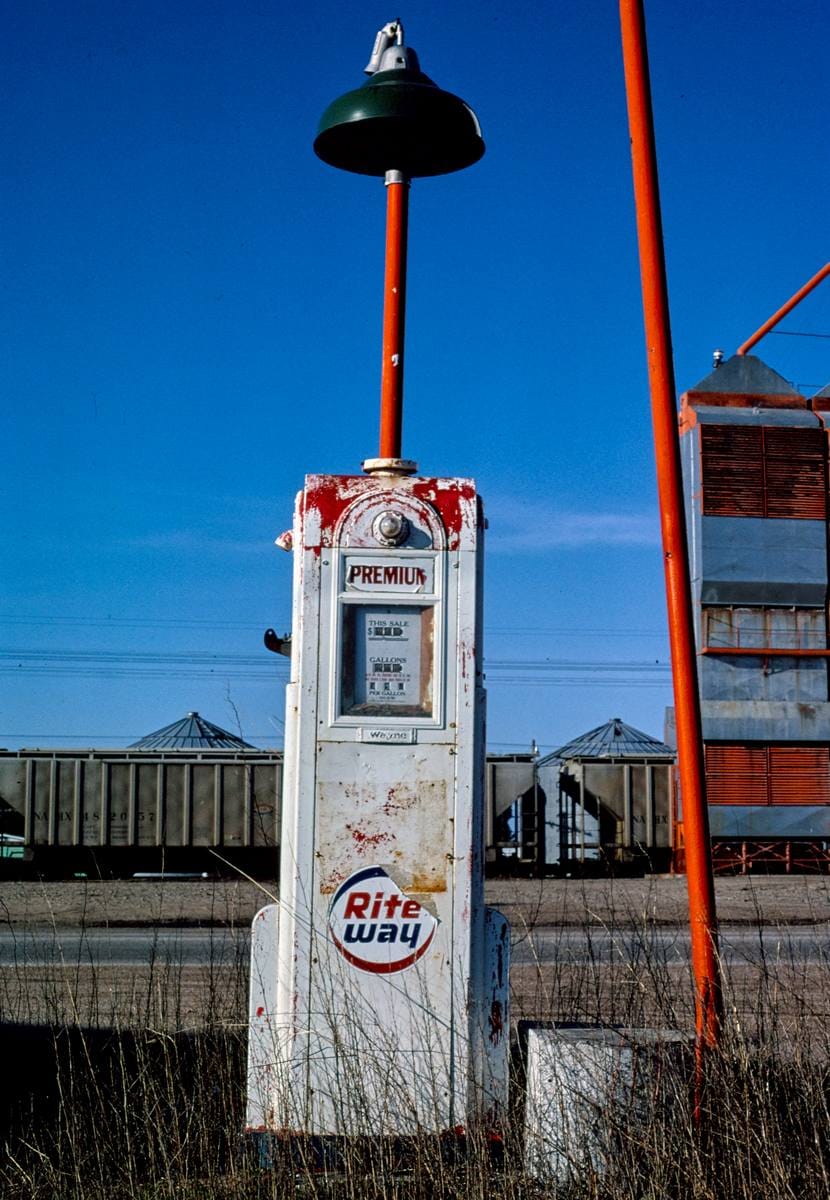 Historic Photo : 1982 Rite Way gas pump, Route 30, Elm Creek, Nebraska | Margolies | Roadside America Collection | Vintage Wall Art :