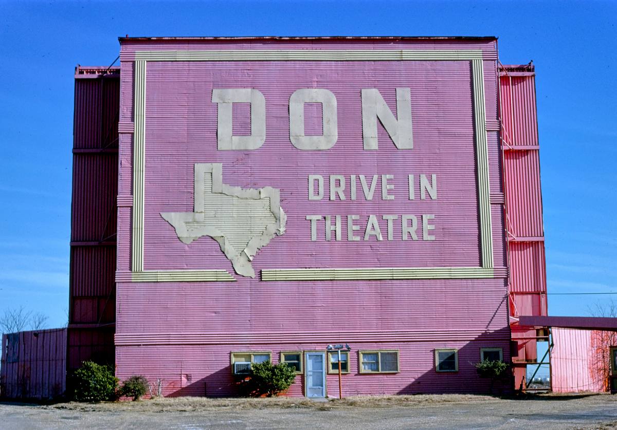 Historic Photo : 1979 Don Drive-in Theater, Routes 65, 90 and 287, Port Arthur, Texas | Margolies | Roadside America Collection | Vintage Wall Art :