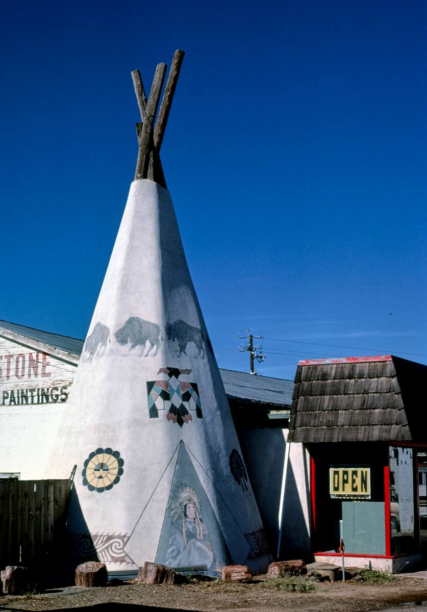 Historic Photo : 1987 Kansas Wonderstone Gift Shop, angle 2, Route 89, Kanab, Utah | Margolies | Roadside America Collection | Vintage Wall Art :