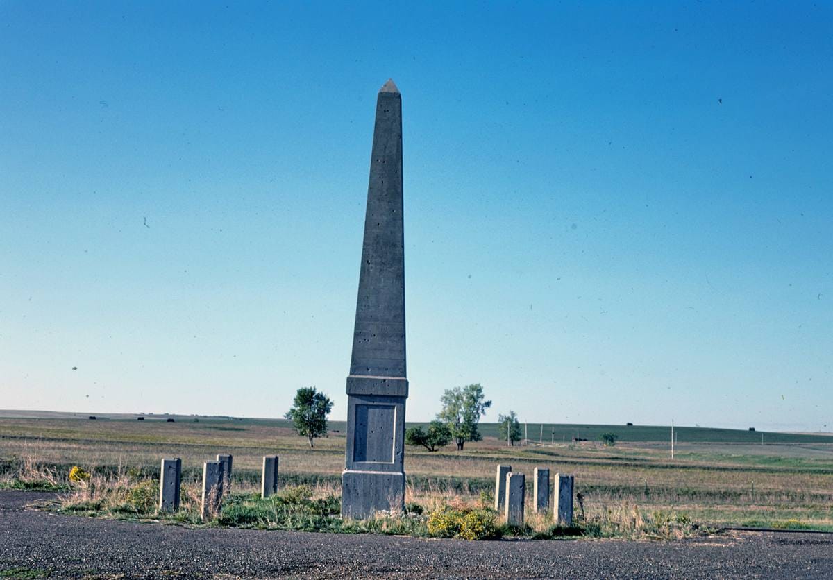 Historic Photo : 1987 Sakakawea Monument, Route 1806, Mobridge, South Dakota | Margolies | Roadside America Collection | Vintage Wall Art :