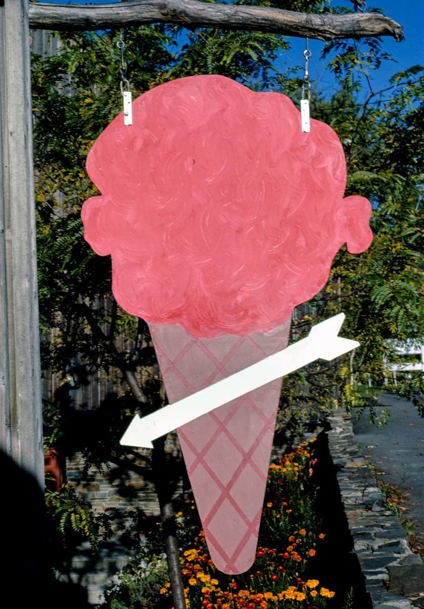 Historic Photo : 1984 Ice cream sign, Quechee, Vermont | Margolies | Roadside America Collection | Vintage Wall Art :