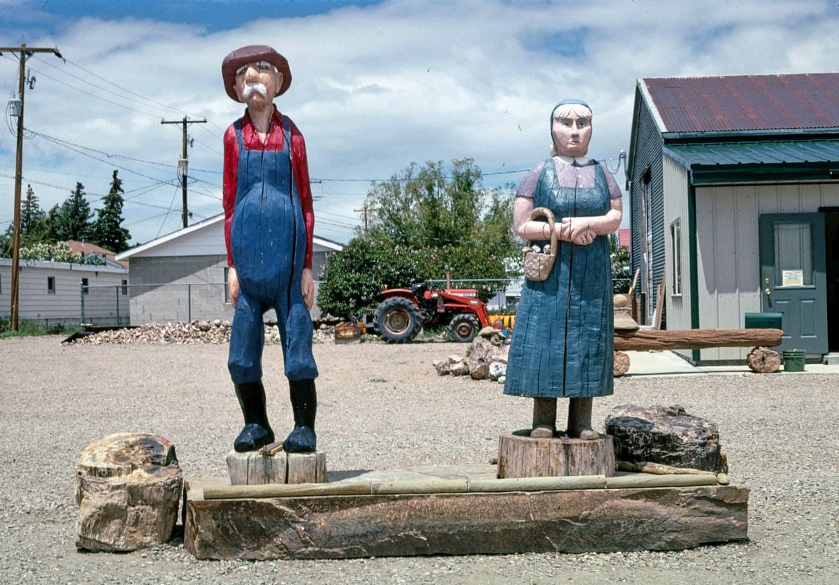 Historic Photo : 2004 Bob's Rock Shop statue, Rts 30 & 189, chainsaw sculpture, Kemmerer, Wyoming | Margolies | Roadside America Collection | Vintage Wall Art :
