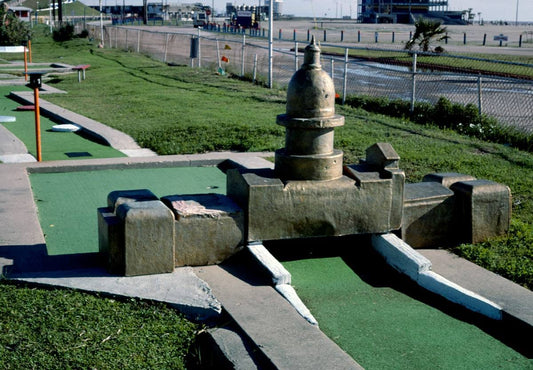 Historic Photo : 1986 Texas State Capital, Stewart Beach mini golf seawall, Galveston, Texas | Margolies | Roadside America Collection | Vintage Wall Art :