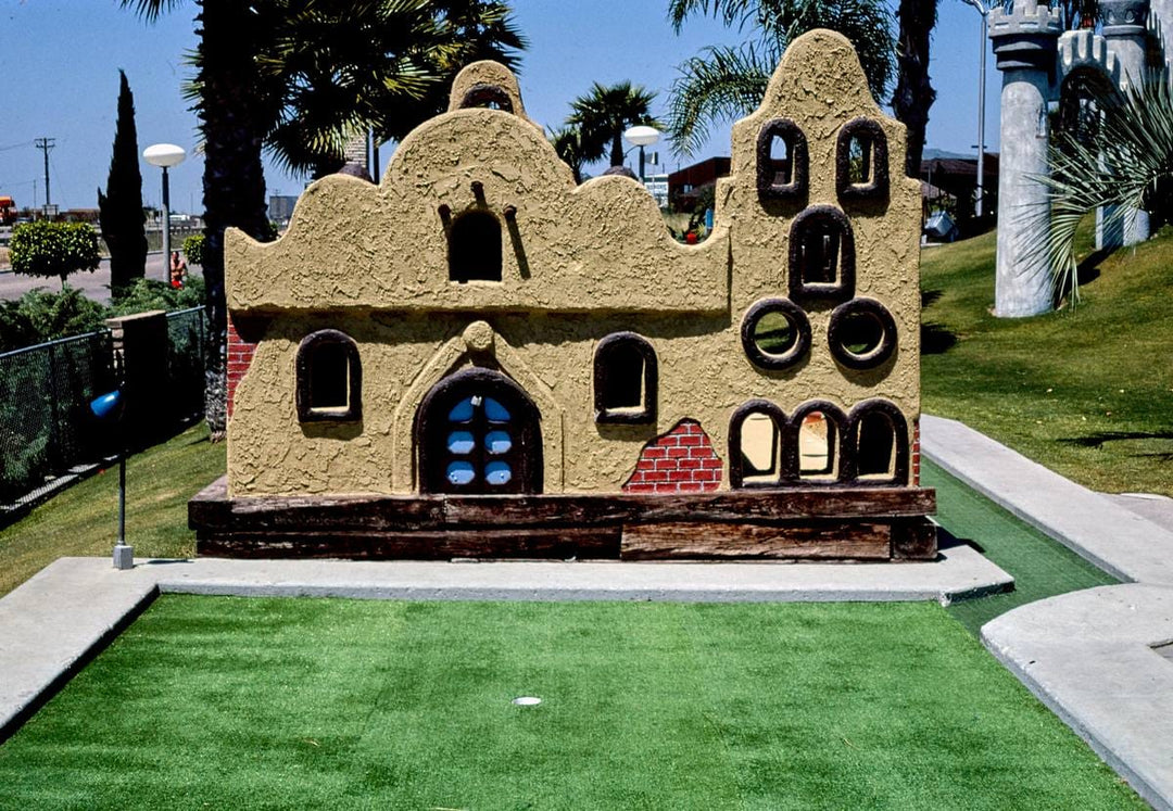Historic Photo : 1981 Pueblo house, Golf N' Stuff, Ventura, California | Margolies | Roadside America Collection | Vintage Wall Art :