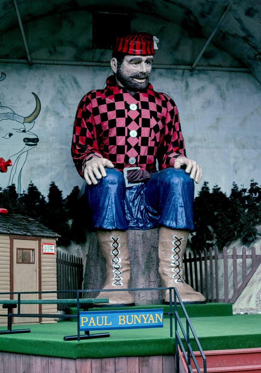 Historic Photo : 2003 Paul Bunyan statue at P.B. Amusement Park, Brainerd, Baxter, Minnesota | Margolies | Roadside America Collection | Vintage Wall Art :
