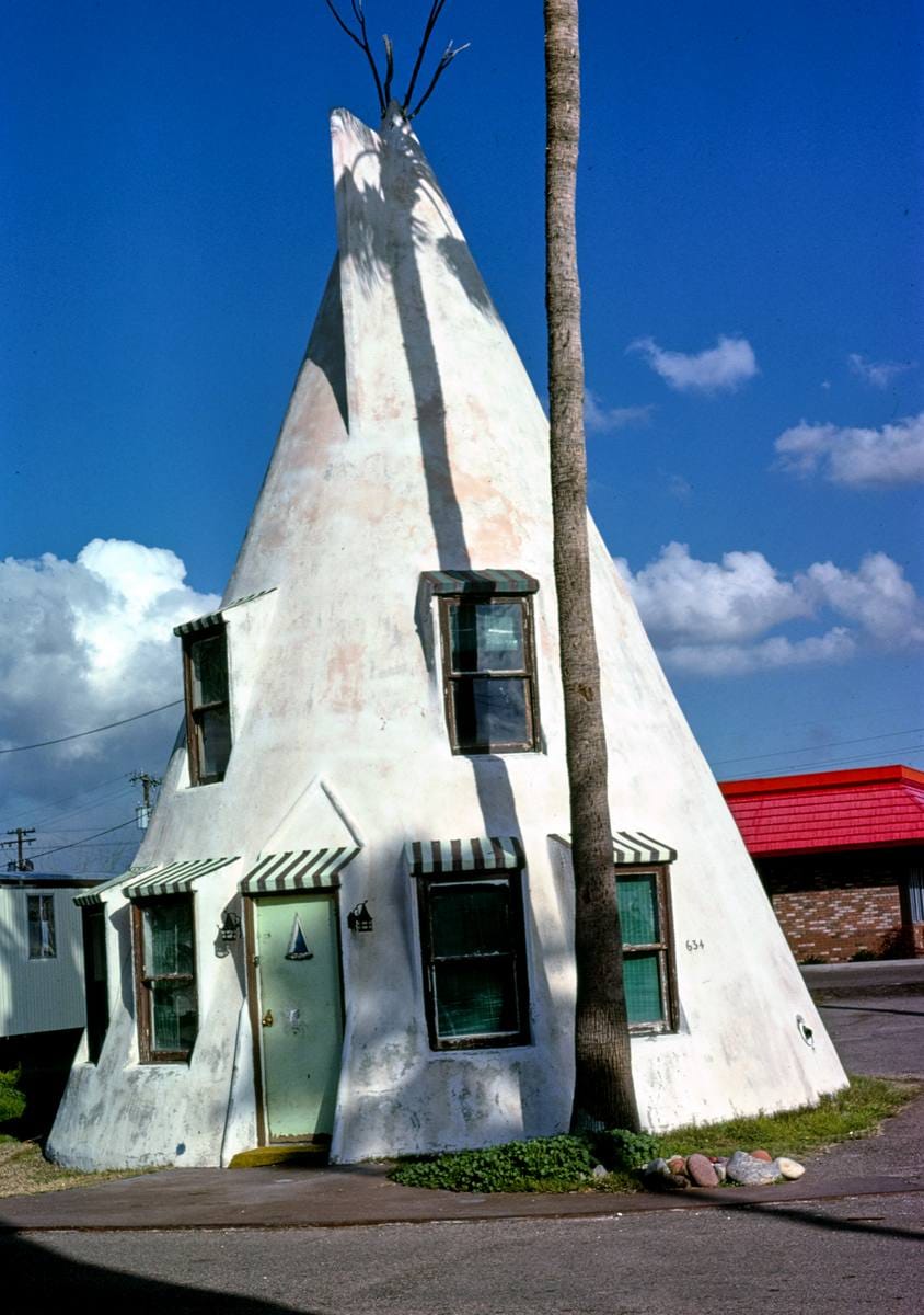 Historic Photo : 1979 Wigwam Lodge, Rts. 60 and 85, Tempe, Arizona | Margolies | Roadside America Collection | Vintage Wall Art :