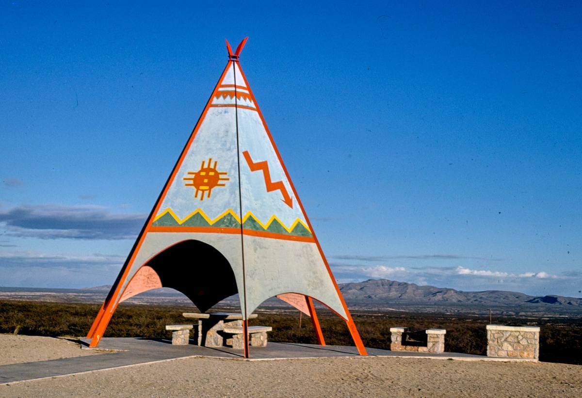 Historic Photo : 1979 Teepee Rest Stop, Sierra Blanca, Texas | Margolies | Roadside America Collection | Vintage Wall Art :