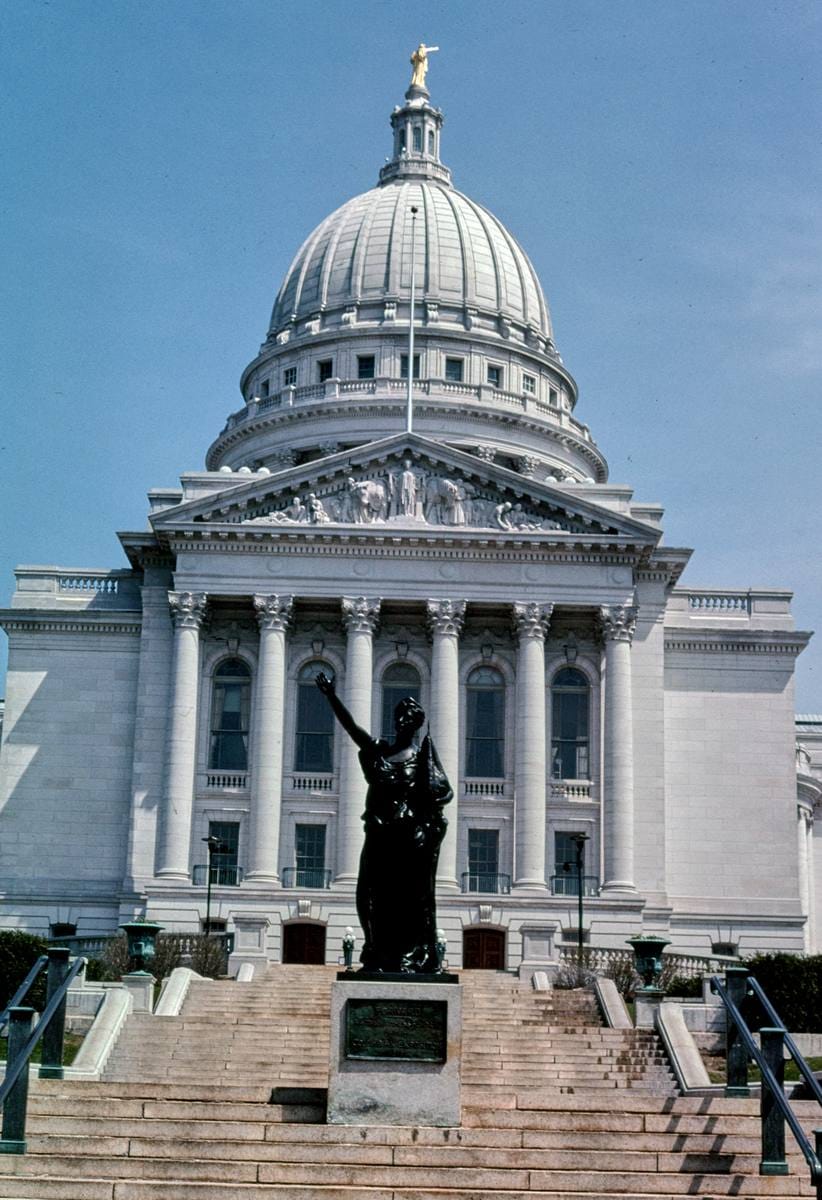 Historic Photo : 2008 State Capitol, Madison, Wisconsin | Margolies | Roadside America Collection | Vintage Wall Art :
