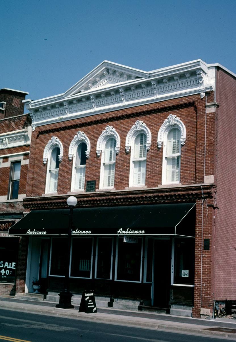 Historic Photo : 2003 Ambiance, La Crosse, Wisconsin | Margolies | Roadside America Collection | Vintage Wall Art :