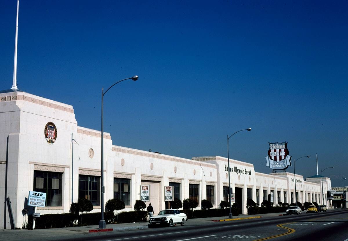 Historic Photo : 1977 Helms Bakery, Culver City, California | Margolies | Roadside America Collection | Vintage Wall Art :