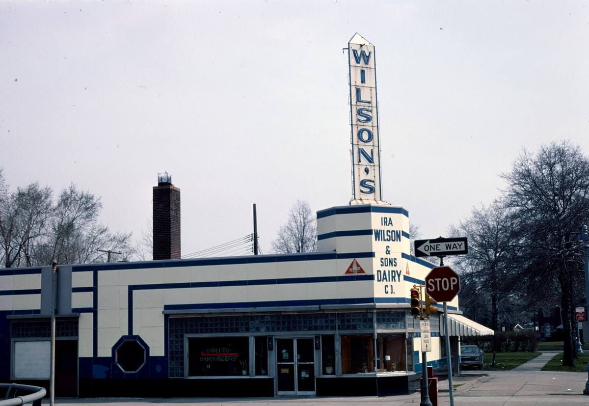 Historic Photo : 1976 Wilson's Dairy, Detroit, Michigan | Margolies | Roadside America Collection | Vintage Wall Art :