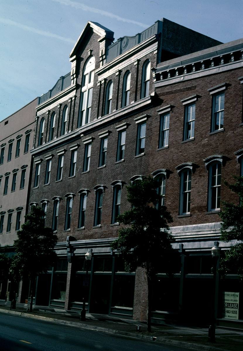 Historic Photo : 2004 Commercial building, Savannah, Georgia | Margolies | Roadside America Collection | Vintage Wall Art :