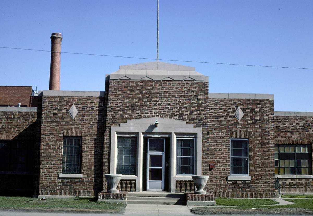Historic Photo : 1980 Goff Rental Systems, Springfield, Illinois | Margolies | Roadside America Collection | Vintage Wall Art :