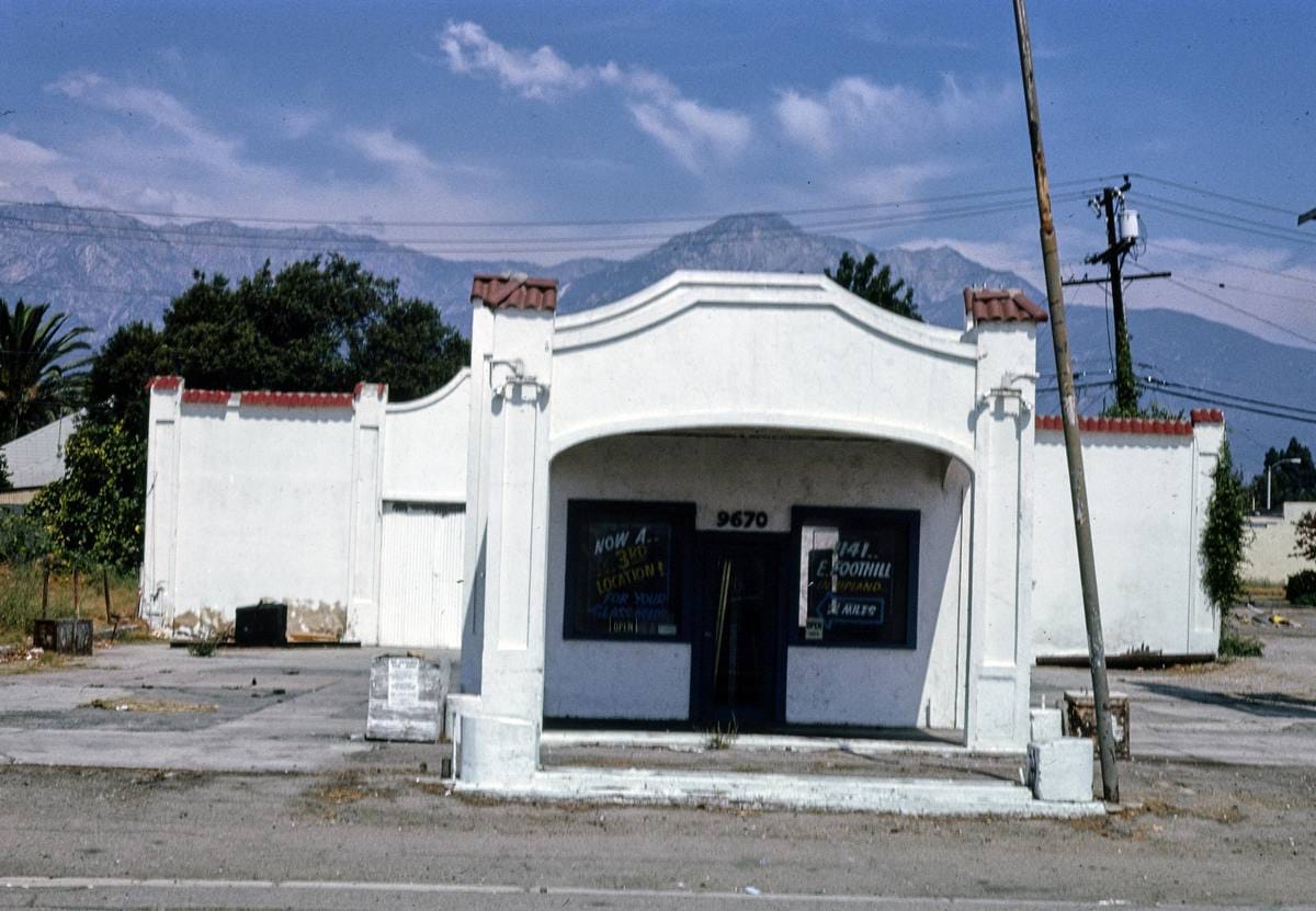 Historic Photo : 1991 Richfield Station, Cucamonga, California | Margolies | Roadside America Collection | Vintage Wall Art :
