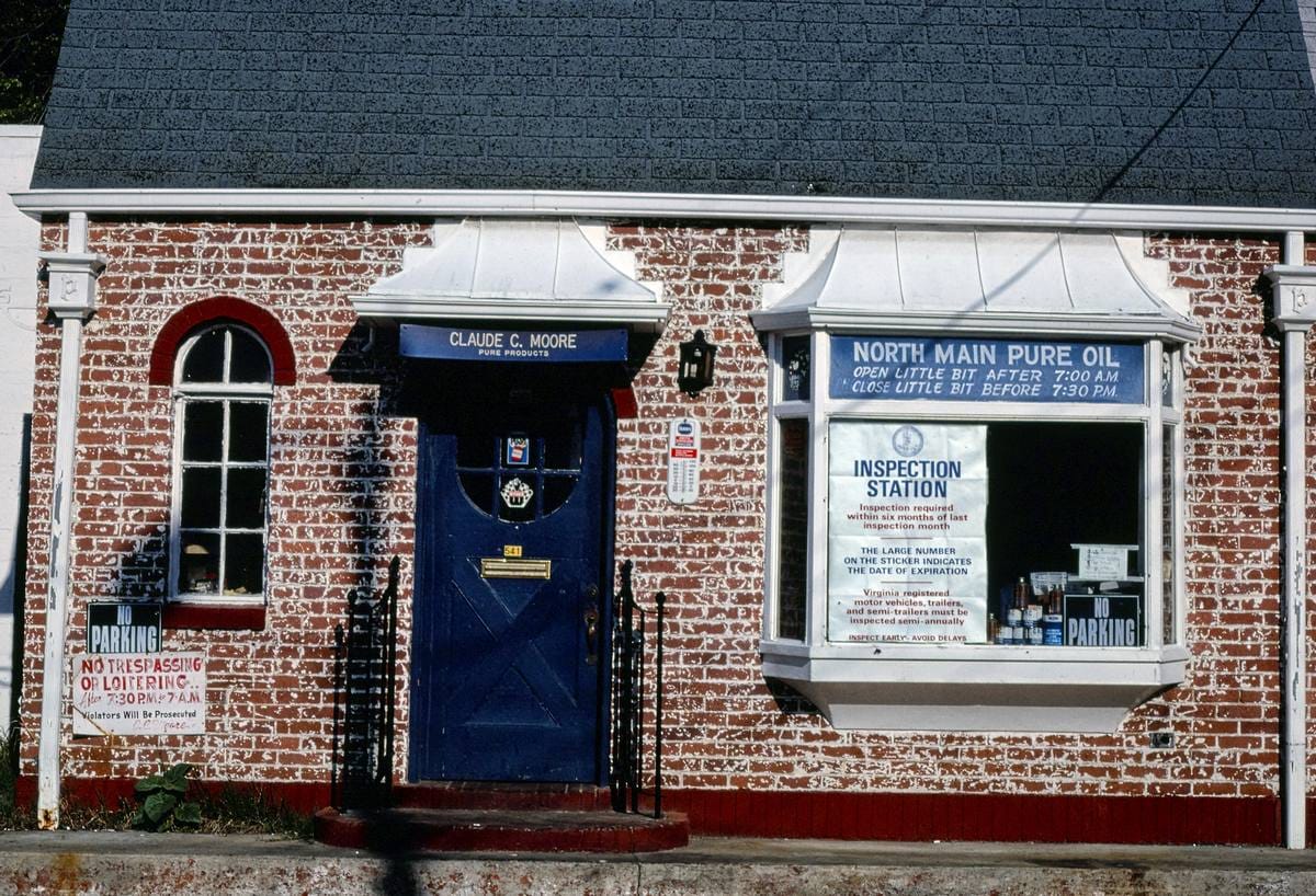 Historic Photo : 1982 Pure gas station, Danville, Virginia | Margolies | Roadside America Collection | Vintage Wall Art :
