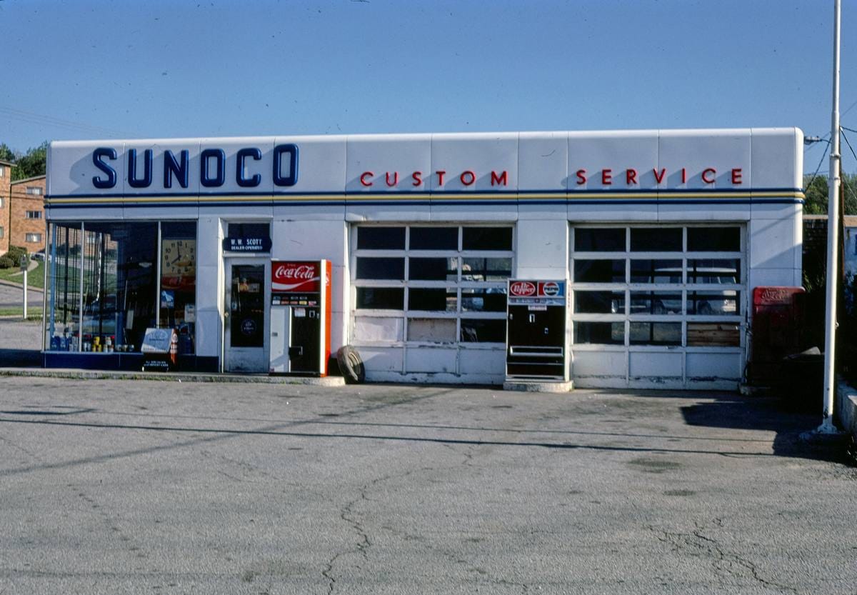 Historic Photo : 1982 Sherwood Sunoco, Danville, Virginia | Margolies | Roadside America Collection | Vintage Wall Art :