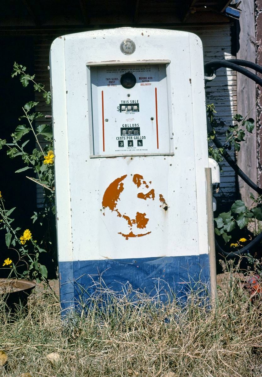 Historic Photo : 1979 Gas pump, Route 66, Chandler, Oklahoma | Margolies | Roadside America Collection | Vintage Wall Art :