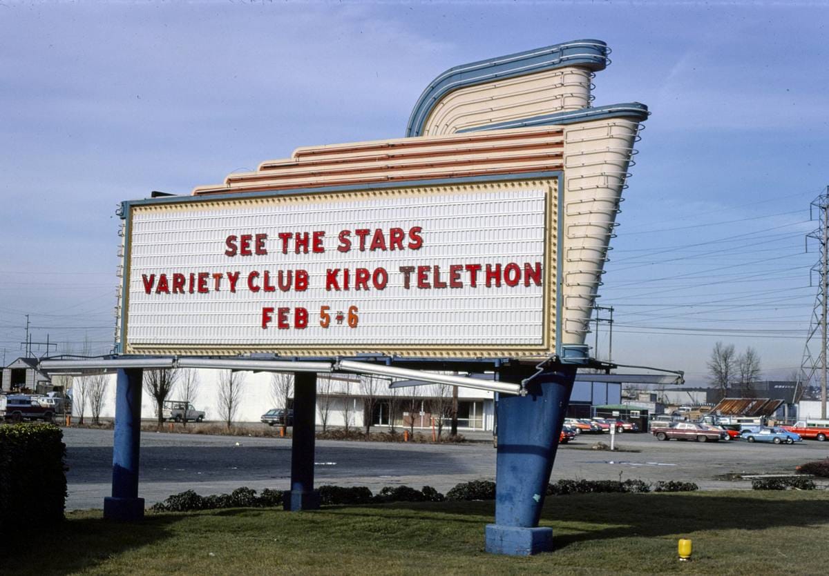 Historic Photo : 1977 Duwamish Drive-In, Seattle, Washington | Margolies | Roadside America Collection | Vintage Wall Art :