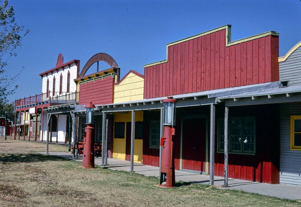 Historic Photo : 1979 Burketown, Greensburg, Kansas | Margolies | Roadside America Collection | Vintage Wall Art :