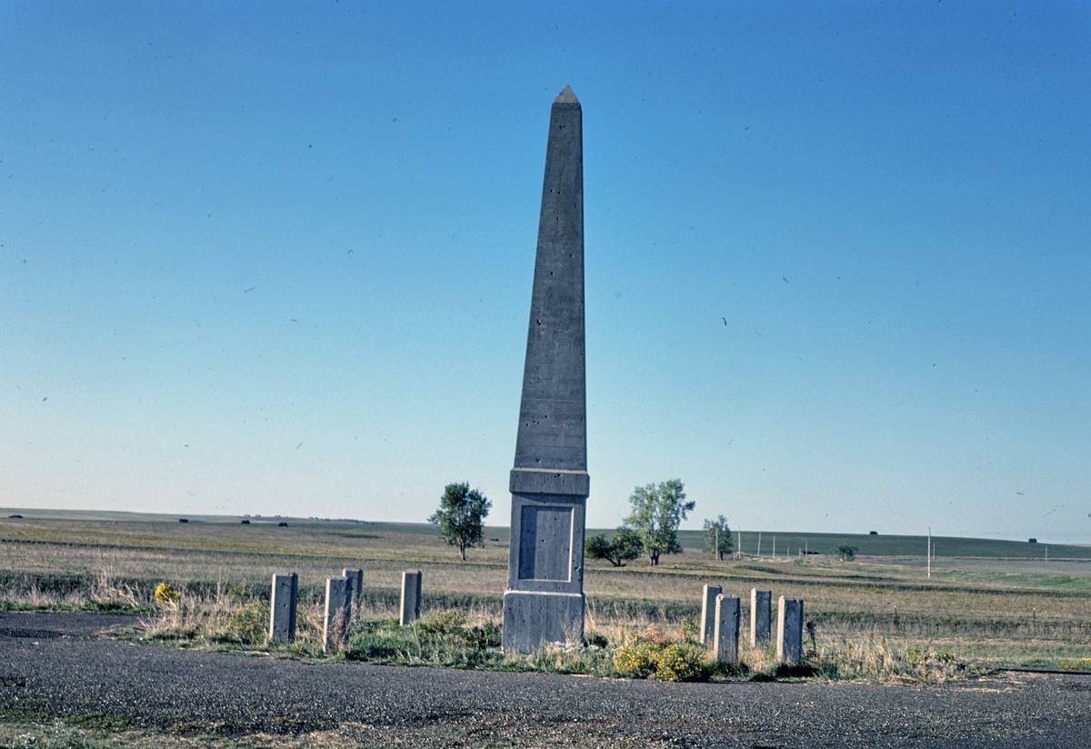 Historic Photo : 1987 Sakakawea Monument, Route 1806, Mobridge, South Dakota | Margolies | Roadside America Collection | Vintage Wall Art :