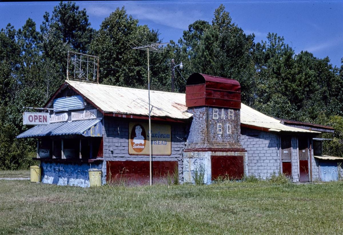 Historic Photo : 1990 Moody's Bar-B-Q, Route 17, Woodbine, Georgia | Margolies | Roadside America Collection | Vintage Wall Art :