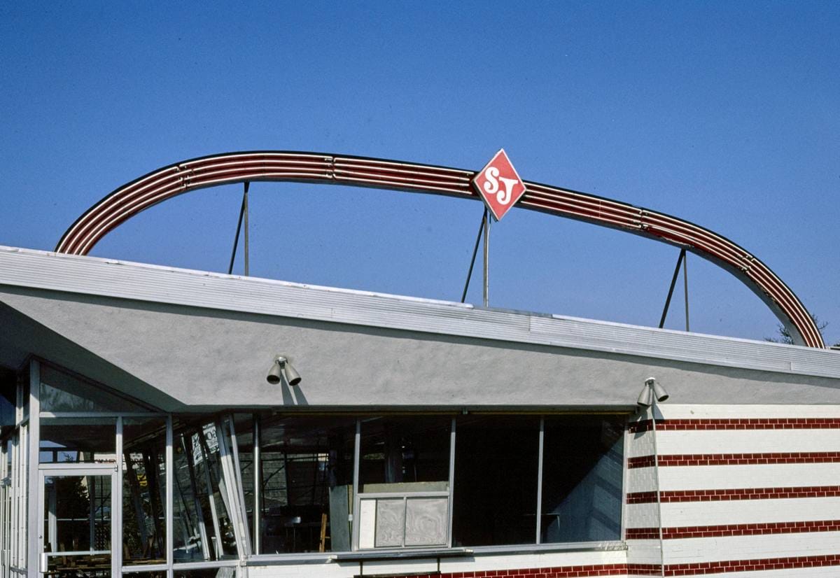 Historic Photo : 1989 Slo Jacks Restaurant, Hampton Bays, New York | Margolies | Roadside America Collection | Vintage Wall Art :