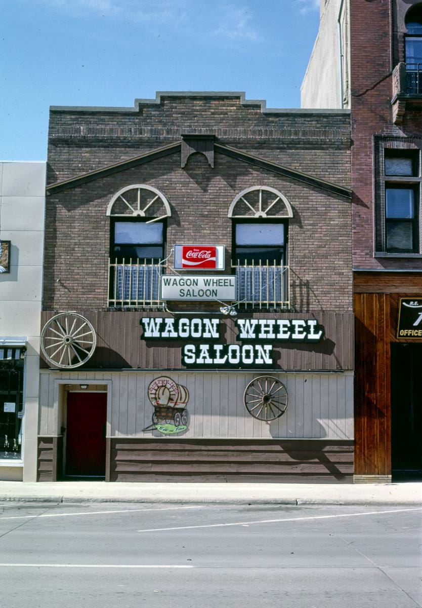 Historic Photo : 1987 Wagon Wheel Saloon, Aberdeen, South Dakota | Margolies | Roadside America Collection | Vintage Wall Art :
