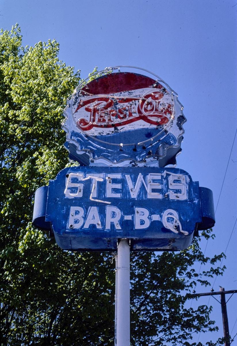 Historic Photo : 1982 Steve's Bar-B-Q sign, Spencer, North Carolina | Margolies | Roadside America Collection | Vintage Wall Art :