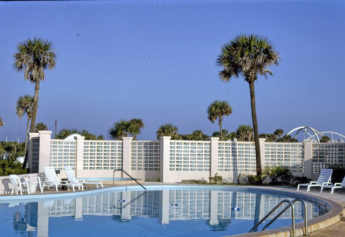 Historic Photo : 1990 Marineland Motel, Marineland, Florida | Margolies | Roadside America Collection | Vintage Wall Art :