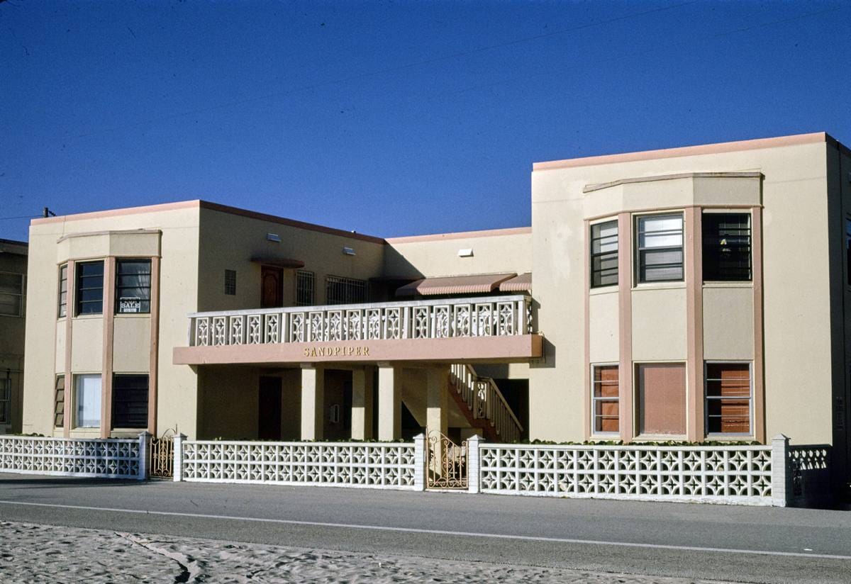 Historic Photo : 1990 Sandpiper Condos, Hollywood Beach, Florida | Margolies | Roadside America Collection | Vintage Wall Art :