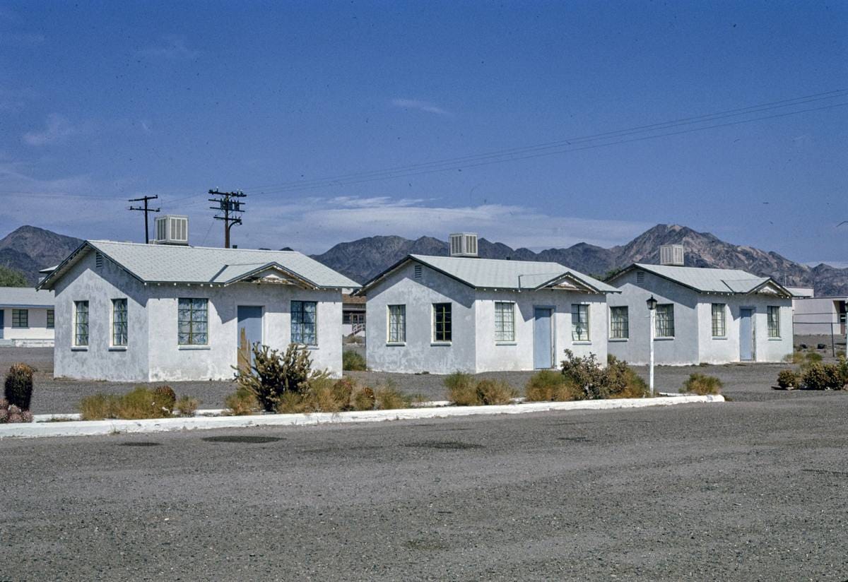 Historic Photo : 1991 Roy's Motel, Amboy, California | Margolies | Roadside America Collection | Vintage Wall Art :