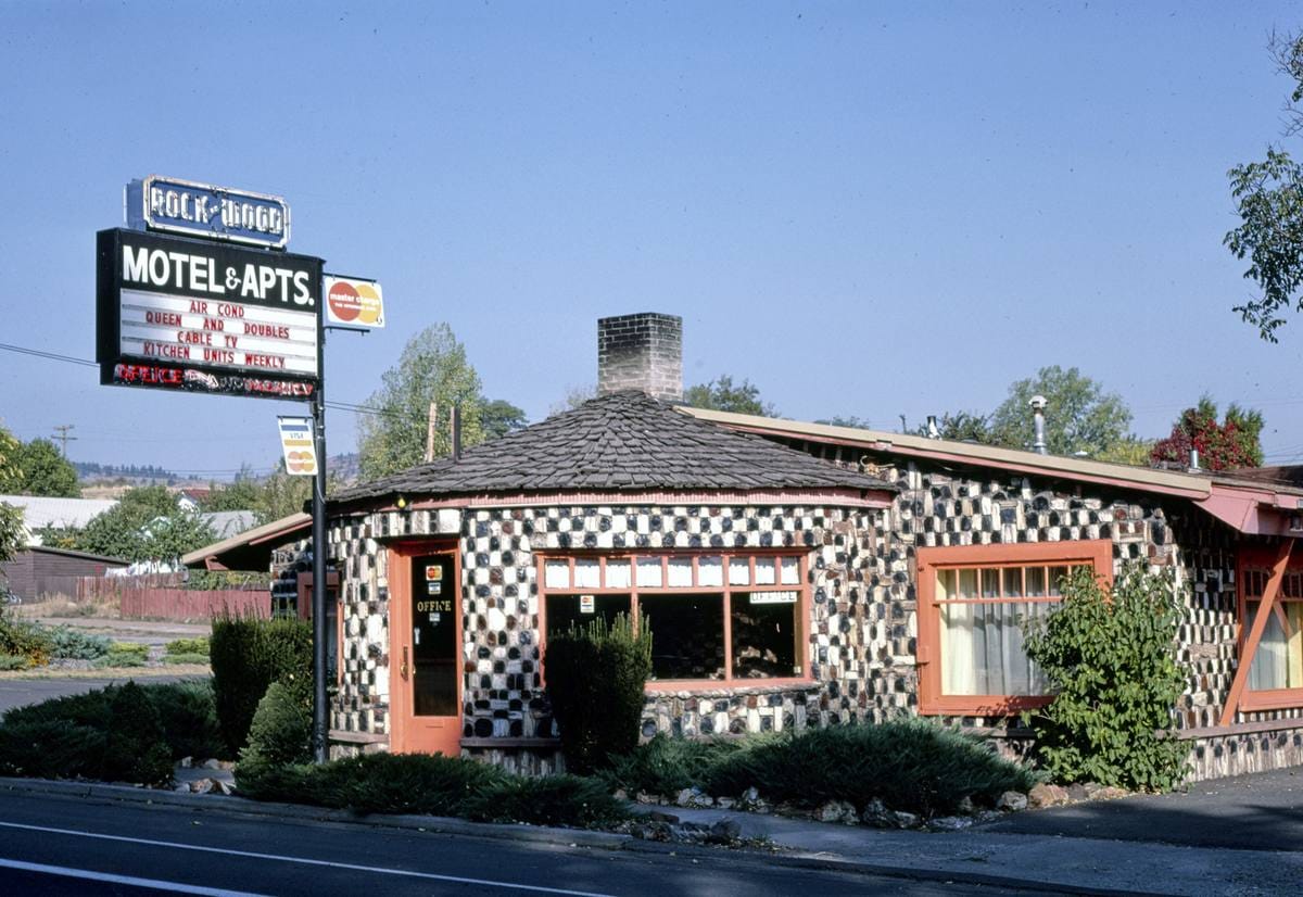 Historic Photo : 1987 Rockwood Motel office wall, Klamath Falls, Oregon | Margolies | Roadside America Collection | Vintage Wall Art :