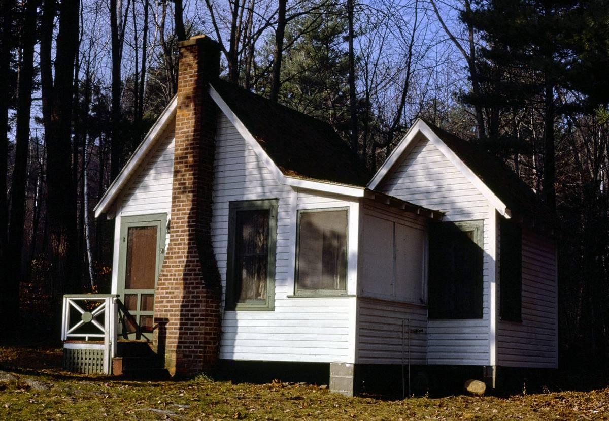Historic Photo : 1985 White House Cabin, Bolton Landing, New York | Margolies | Roadside America Collection | Vintage Wall Art :