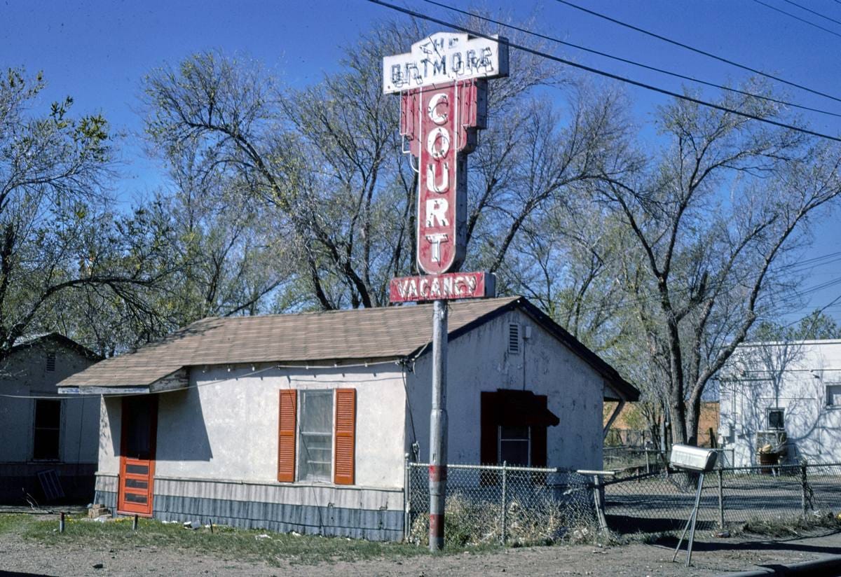 Historic Photo : 1977 The Biltmore Court, Amarillo, Texas | Margolies | Roadside America Collection | Vintage Wall Art :