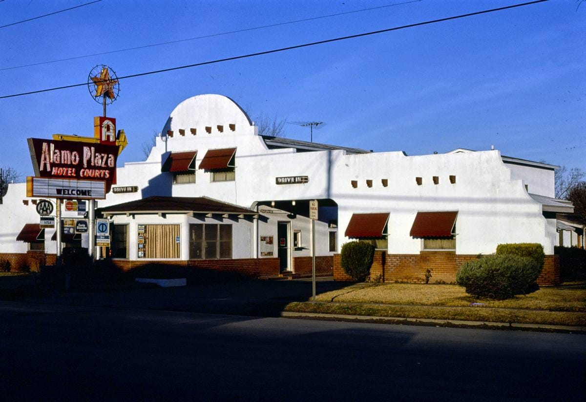 Historic Photo : 1979 Alamo Plaza Hotel Courts, Beaumont, Texas | Margolies | Roadside America Collection | Vintage Wall Art :