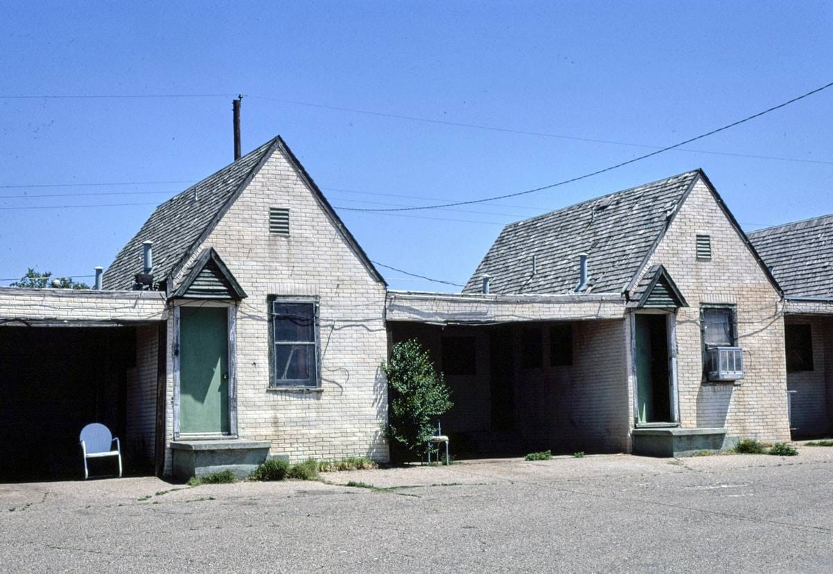 Historic Photo : 1982 Green Gables Motel, Amarillo, Texas | Margolies | Roadside America Collection | Vintage Wall Art :