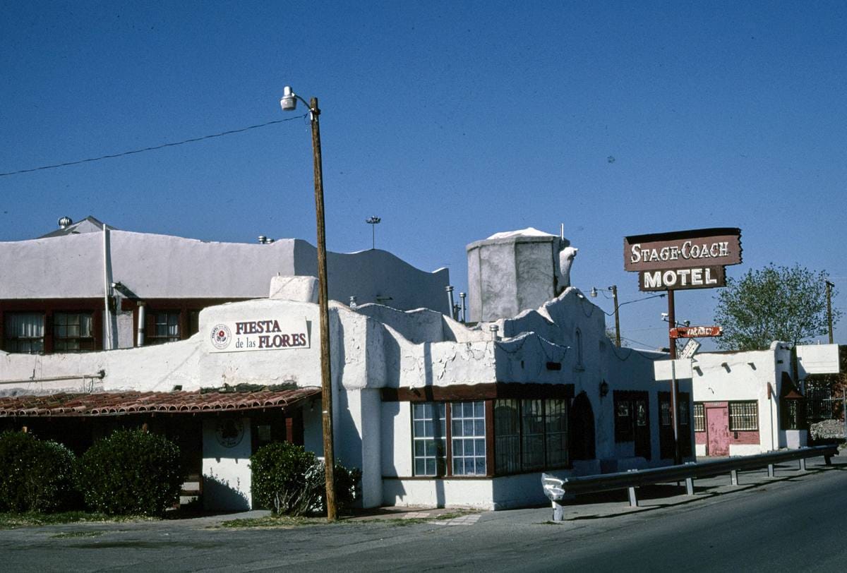 Historic Photo : 2003 Stagecoach Motel, El Paso, Texas | Margolies | Roadside America Collection | Vintage Wall Art :