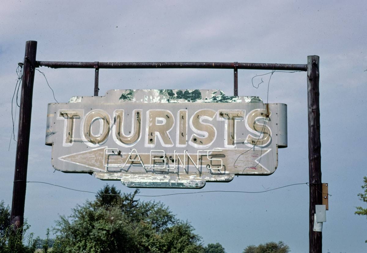 Historic Photo : 1987 Tourist cabins sign, near Harmon, Illinois | Margolies | Roadside America Collection | Vintage Wall Art :