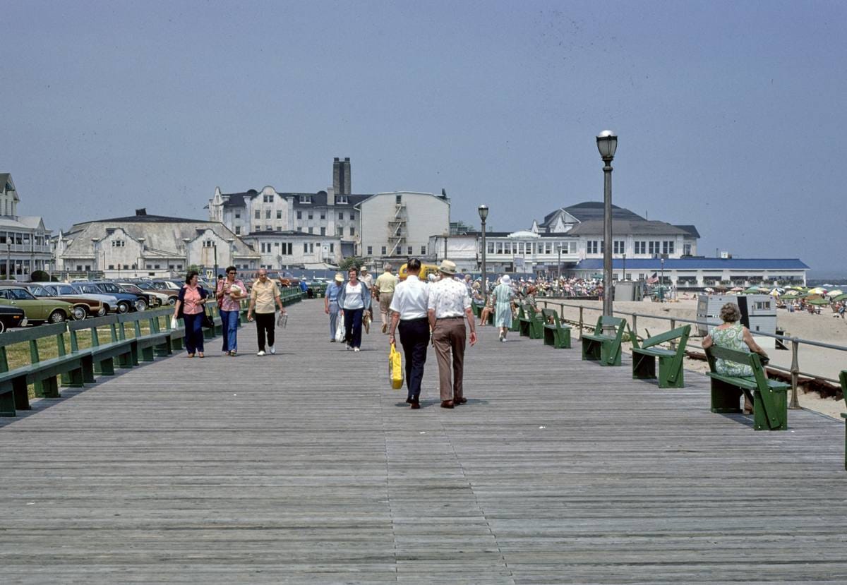 Historic Photo : 1978 North End Hotel, Ocean Grove, New Jersey | Margolies | Roadside America Collection | Vintage Wall Art :