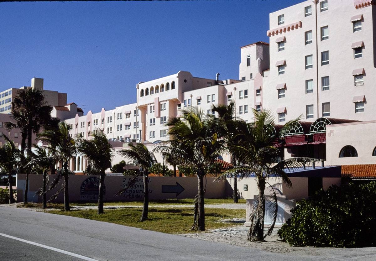 Historic Photo : 1990 Hollywood Beach Hotel, Hollywood Beach, Florida | Margolies | Roadside America Collection | Vintage Wall Art :